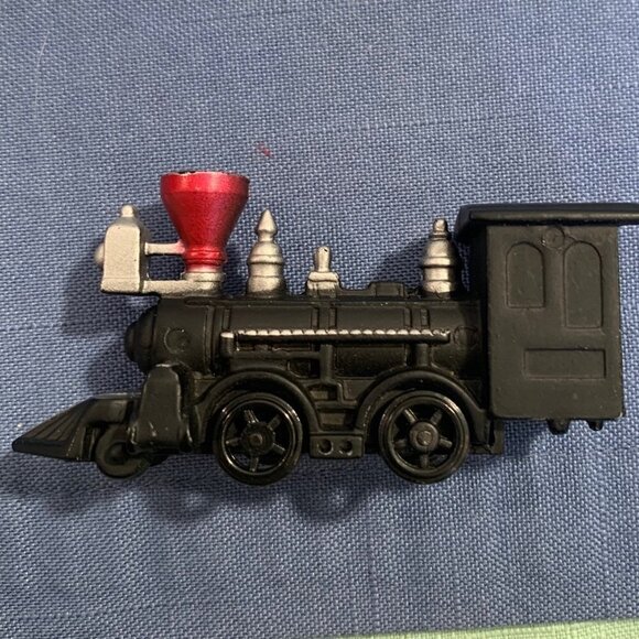 Toy Train Engines Mixed Lot Of 9 Cast Iron Locomotive Engine Passenger Coal Soma - Picture 4 of 16